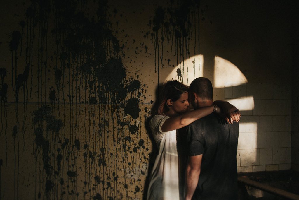 Elopement photography, people in love, emotional moment couple, couple photography